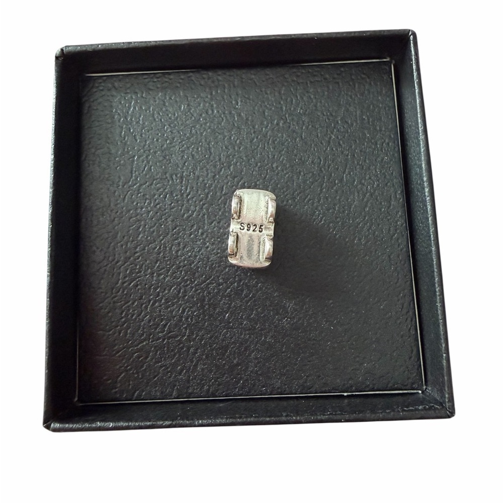 S925 London Double Decker Bus Charm - Picture 4 of 4